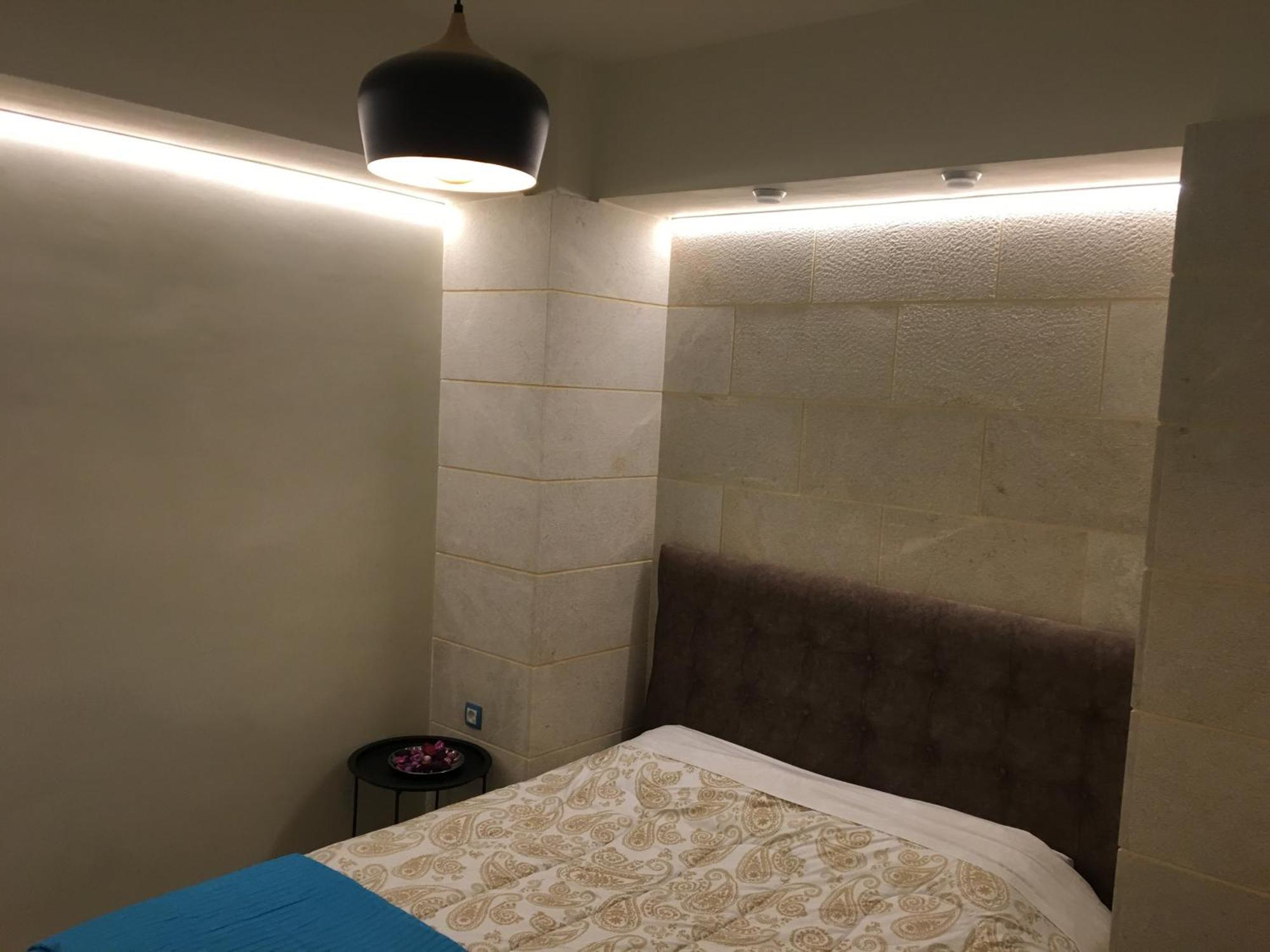 Piraeus Blue Grand Suite Di Giorgio 10 Mins From The Port. المظهر الخارجي الصورة
